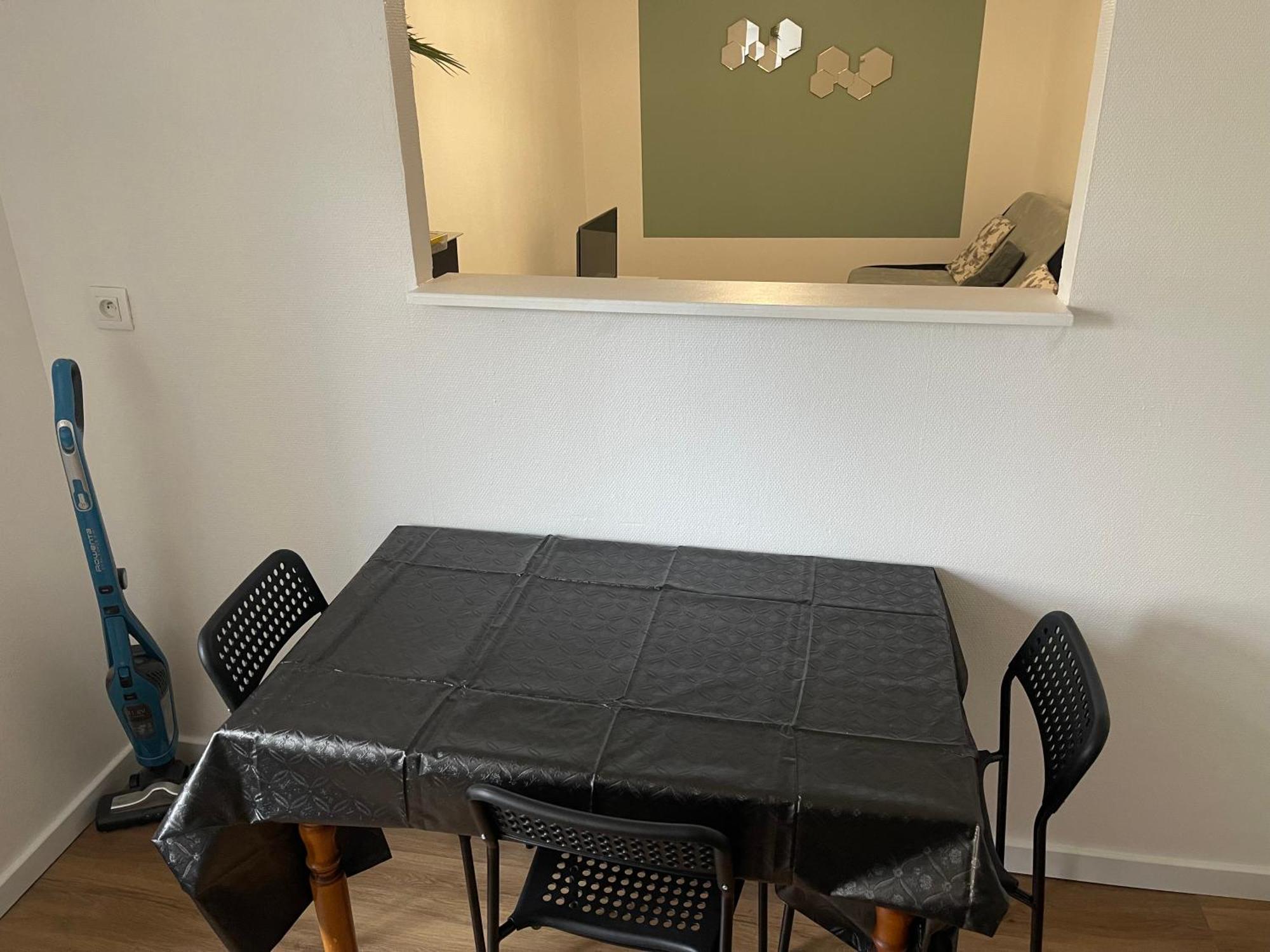 Hexagone Wifi Un Sejour A Part Apartamento Longeville-les-Metz Exterior foto